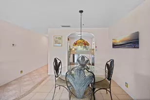 421 S Lakeside Dr, Lake Worth Beach, FL 33460 - Photo 5