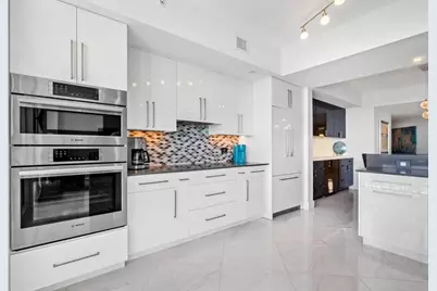 2640 Lake Shore Drive #2307, Riviera Beach, FL 33404 - Photo 7