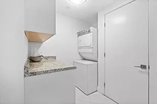 2640 Lake Shore Dr, Riviera Beach, FL 33404 - Photo 33