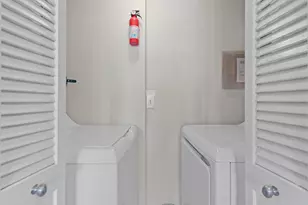 899 Jeffery St, Boca Raton, FL 33487 - Photo 23