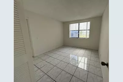 760 Executive Center Drive, West Palm Beach, FL 33401 - Photo 3