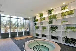 55 SW 9th St, Miami, FL 33130 - Photo 19