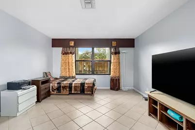 326 W Pine Street, Lantana, FL 33462 - Photo 11