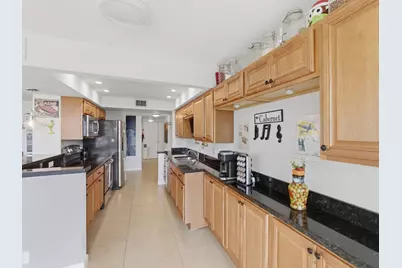 800 Jeffery Street #102, Boca Raton, FL 33487 - Photo 9