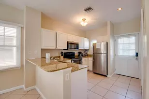 7073 Hawks Cay Blvd, Marathon, FL 33050 - Photo 11