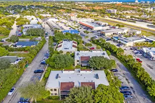 150 Pineview Rd, Jupiter, FL 33469 - Photo 35