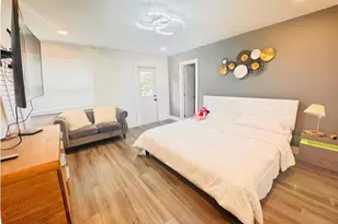 214 Westwood Cir E, West Palm Beach, FL 33411 - Photo 23