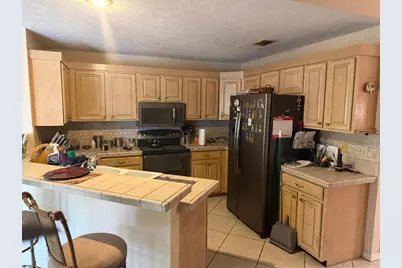 222 SW Fairchild Avenue, Port Saint Lucie, FL 34984 - Photo 17