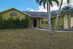 222 SW Fairchild Ave, Port Saint Lucie, FL 34984 - Photo 5