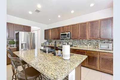 11931 SW Crestwood Circle, Port Saint Lucie, FL 34987 - Photo 11