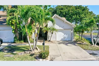 6660 Canary Palm Circle, Boca Raton, FL 33433 - Photo 1