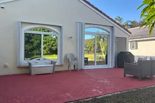 104 Rosewood Ln, Lake Worth, FL 33463 - Photo 49