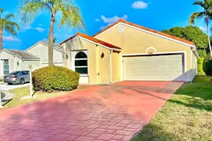 104 Rosewood Ln, Lake Worth, FL 33463 - Photo 65