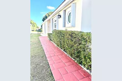 104 Rosewood Lane, Lake Worth, FL 33463 - Photo 57