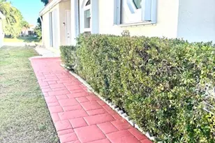 104 Rosewood Ln, Lake Worth, FL 33463 - Photo 57