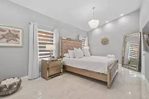 7101 W Lake Dr, Lake Clarke Shores, FL 33406 - Photo 15