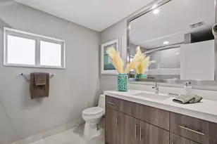 7101 W Lake Dr, Lake Clarke Shores, FL 33406 - Photo 25