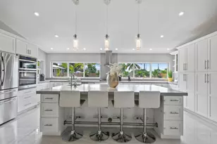 7101 W Lake Dr, Lake Clarke Shores, FL 33406 - Photo 11