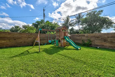 7101 W Lake Drive, Lake Clarke Shores, FL 33406 - Photo 45