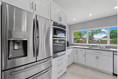 7101 W Lake Drive, Lake Clarke Shores, FL 33406 - Photo 11