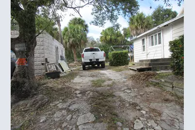 603 Avenue Avenue E, Fort Pierce, FL 34950 - Photo 5