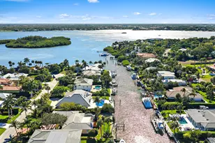 19 Island Rd, Sewalls Point, FL 34996 - Photo 43