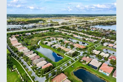 9724 Via Grandezza W, Wellington, FL 33411 - Photo 5