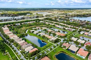 9724 Via Grandezza W, Wellington, FL 33411 - Photo 5