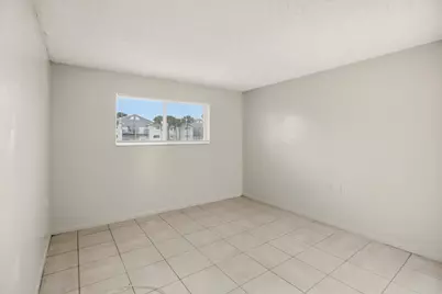 959 Lake Terry Drive #B, Royal Palm Beach, FL 33411 - Photo 5