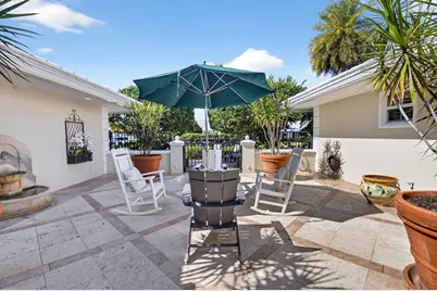 11740 N Lake Drive, Boynton Beach, FL 33436 - Photo 5