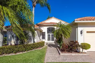 486 NW Blue Lake Dr, Port Saint Lucie, FL 34986 - Photo 3