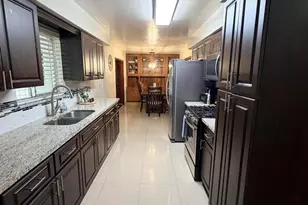955 NW 4th St St, Belle Glade, FL 33430 - Photo 11