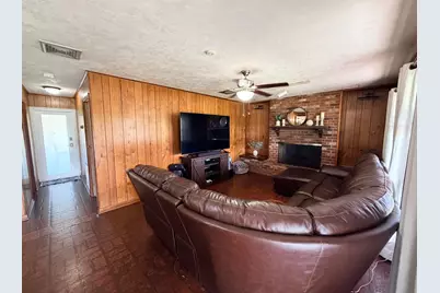955 NW 4th St Street, Belle Glade, FL 33430 - Photo 9