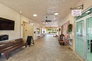 256 Lake Meryl Dr, West Palm Beach, FL 33411 - Photo 25