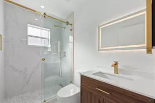 618 Normandy M, Delray Beach, FL 33484 - Photo 13