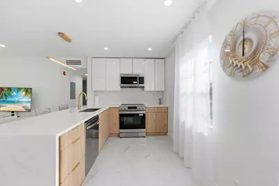 618 Normandy M, Delray Beach, FL 33484 - Photo 9