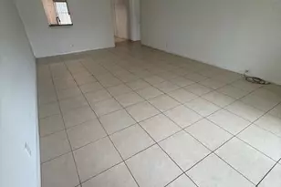 370 NW 76th Ave, Margate, FL 33063 - Photo 9