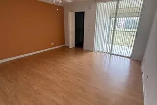 370 NW 76th Ave, Margate, FL 33063 - Photo 17