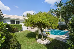 2642 NE 26th Terrace, Lighthouse Point, FL 33064 - Photo 11