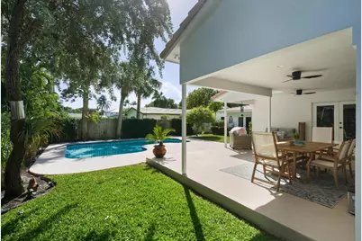 2642 NE 26th Terrace, Lighthouse Point, FL 33064 - Photo 11