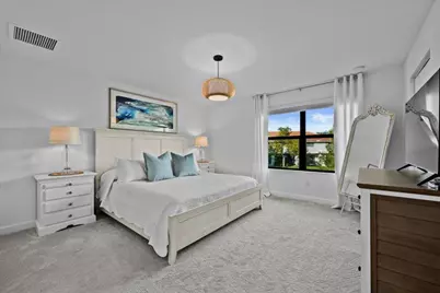 6013 Woods Edge Circle, Riviera Beach, FL 33410 - Photo 11