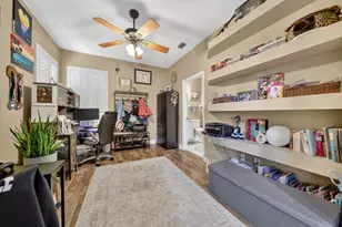 1686 SW Harbour Isles Cir, Port Saint Lucie, FL 34986 - Photo 7