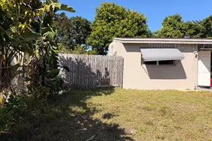 431 Pensacola Dr, Lantana, FL 33462 - Photo 29