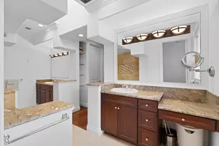 901 NW 4th Ct, Boca Raton, FL 33432 - Photo 23