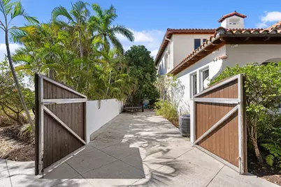 901 NW 4th Court, Boca Raton, FL 33432 - Photo 7