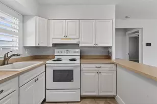 3060 Meridian Way N, Palm Beach Gardens, FL 33410 - Photo 7