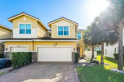 4330 Lago Drive, Deerfield Beach, FL 33064 - Photo 1
