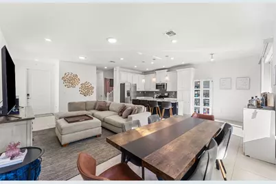 4330 Lago Drive, Deerfield Beach, FL 33064 - Photo 11