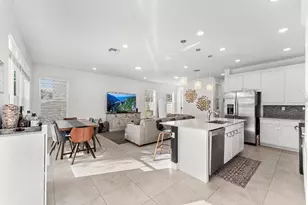 4330 Lago Dr, Pompano Beach, FL 33064 - Photo 15