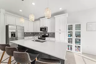 4330 Lago Dr, Pompano Beach, FL 33064 - Photo 17